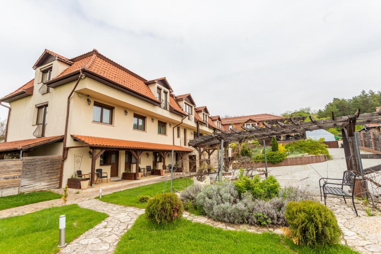 Petreny Borpanzio Bed & Breakfast Egerszalok Exterior photo
