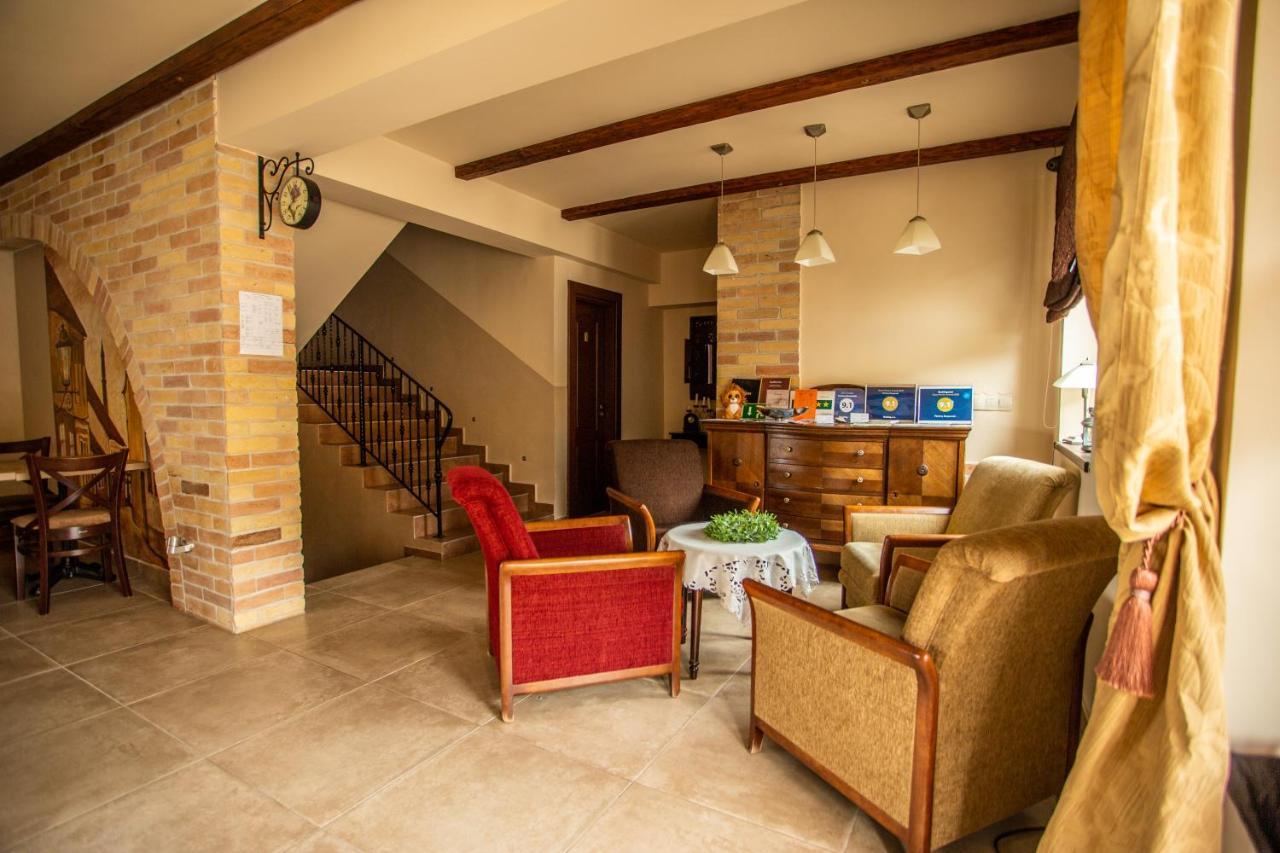 Petreny Borpanzio Bed & Breakfast Egerszalok Exterior photo