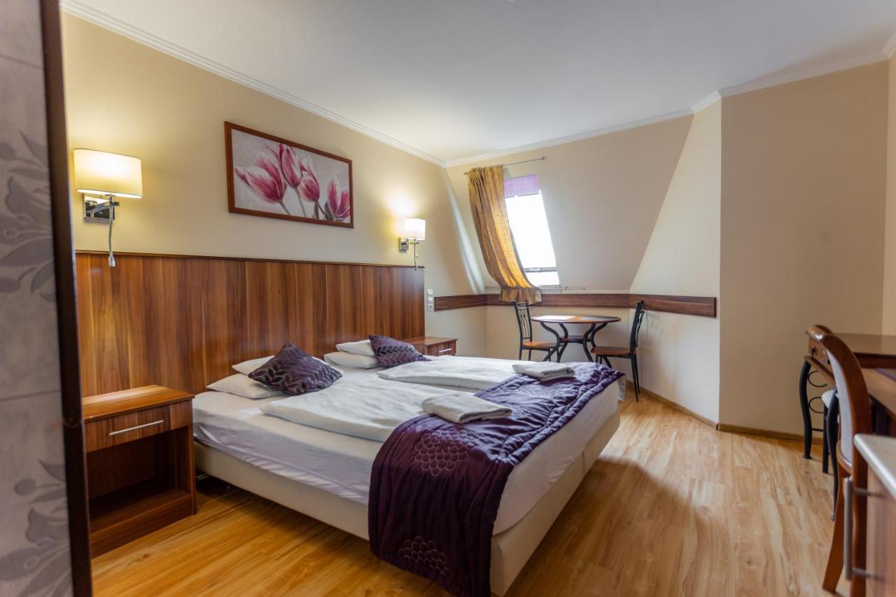 Petreny Borpanzio Bed & Breakfast Egerszalok Exterior photo