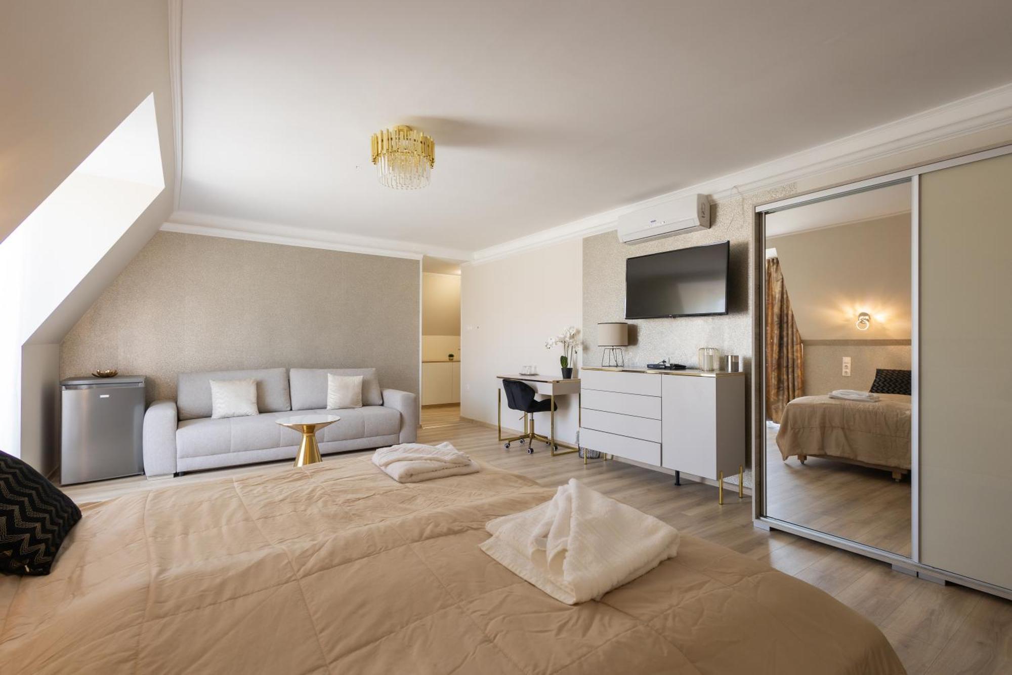 Petreny Borpanzio Bed & Breakfast Egerszalok Exterior photo